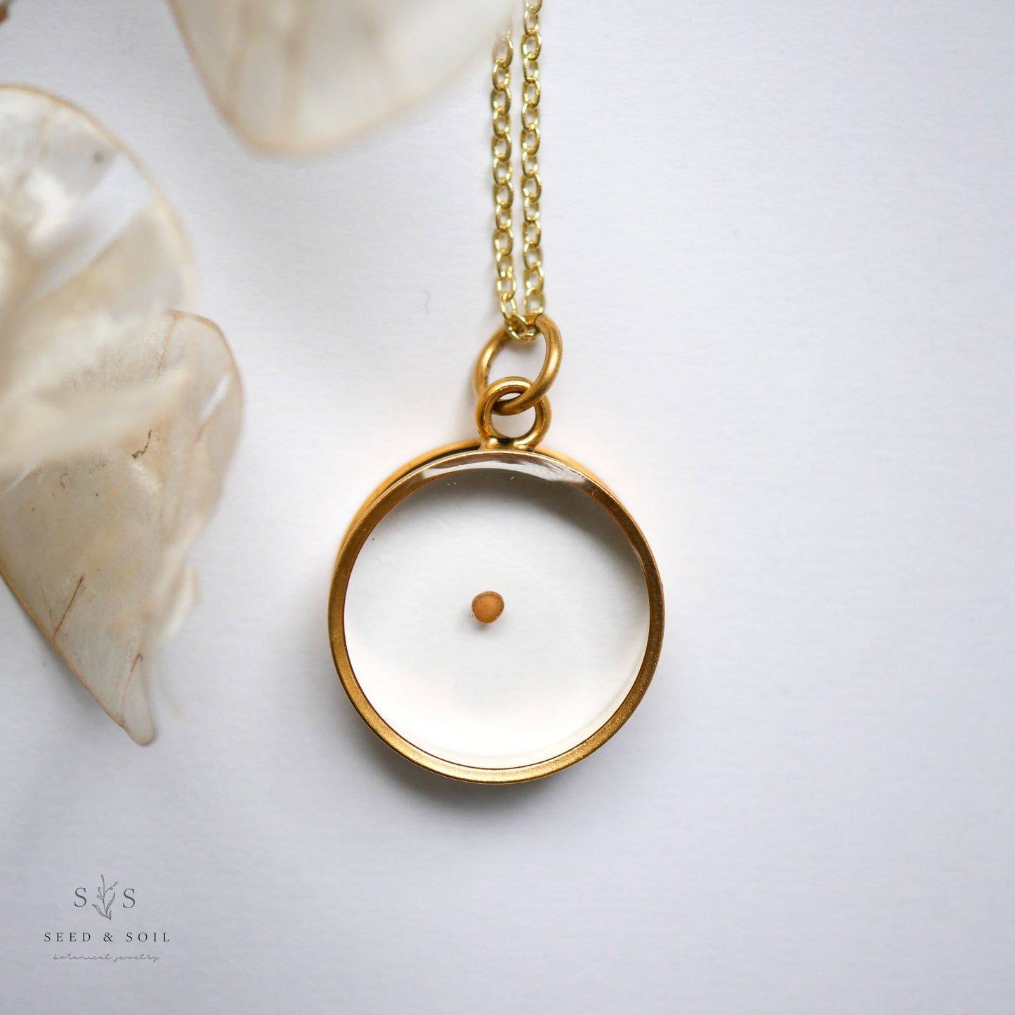 Deep Round Pendant