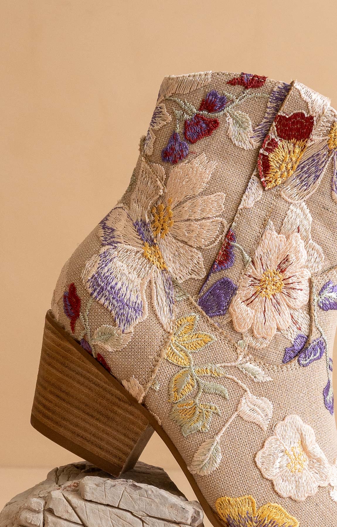 The Wanda | Taupe Floral Appliqué Western Boot