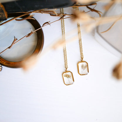 Field Frame Necklace